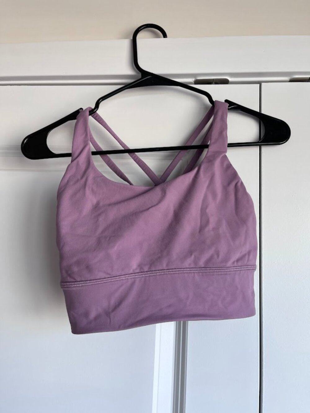 Lululemon pink sports bra (4)